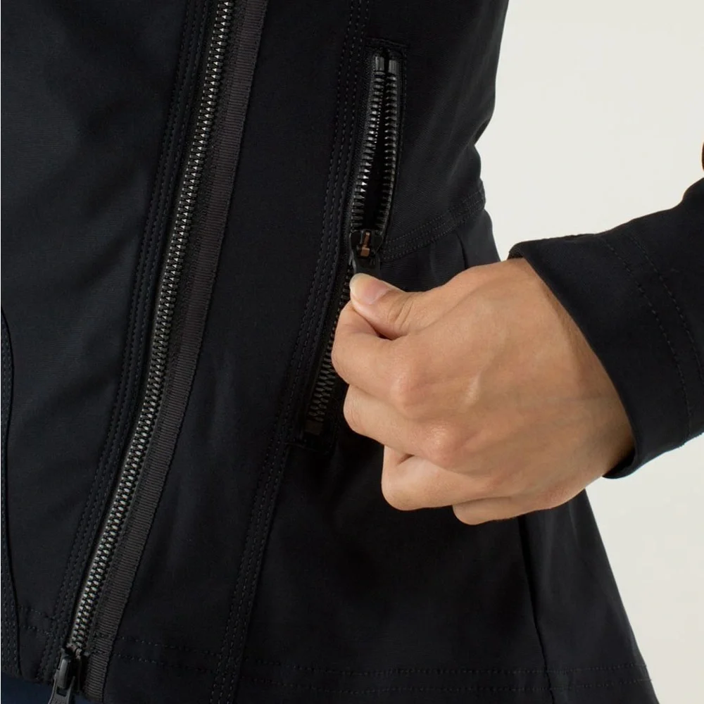 RARE Lululemon Black Urbanite Moto Asymmetrical Blazer Jacket Size 6 fantastic